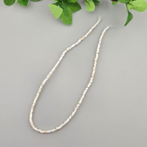비즈팡 [JG-11-04]자개론델칩스 3mm 민물패 화이트 ,1줄(37cm미만)