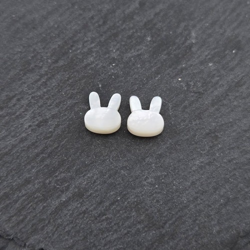 비즈팡 [JG-02-12]자개펜던트 자개토끼얼굴 8X10mm 가로홀  바다패 블랙 ,1개