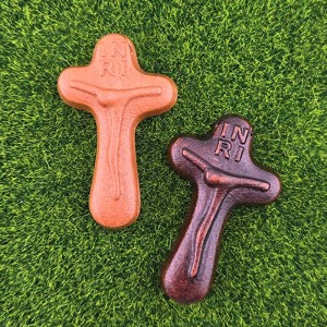 비즈팡 [DW-7-21]카톨릭묵주만들기 우드십자가 대추나무 예수십자가 곡선십자가 29x47mm ,1개