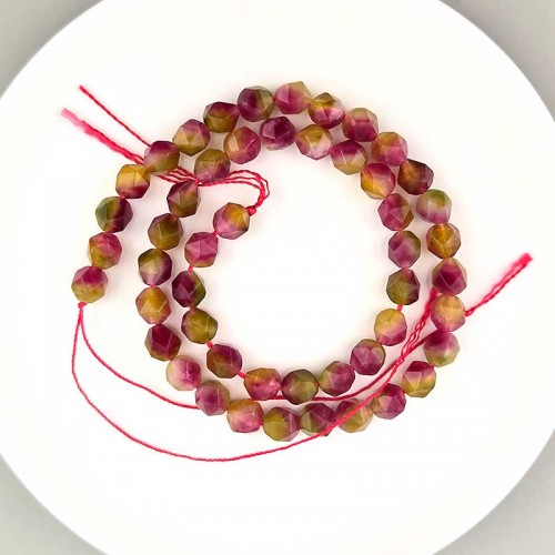 비즈팡 [J1-820-05]원석삼각컷팅 8mm 합성석 레드그린 ,반줄