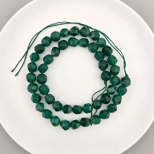 비즈팡 [J1-820-09]원석삼각컷팅 8mm 합성석 초록그린 ,반줄