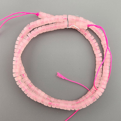 비즈팡 [J1-305-03]원석 원통 막대 4x2.5mm 장미석 ,반줄(약18cm)