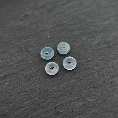 비즈팡 [J2-601-21]천연옥펜던트 백옥론델 6mm(내경1.7mm) 아쿠아착색 ,1개