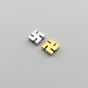 비즈팡 [S2-1-03]써지컬스틸 펜던트 만자통과형 6mm (내경1.2mm) ,1개