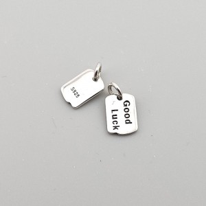 비즈팡 [SVP-22-07]순은펜던트 실버925 굿럭사각태그 7.6x11mm+O링 행운 Good Luck ,1개