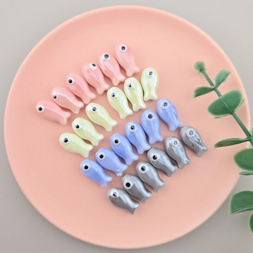 비즈팡 [PA-007-00]세라믹 물고기통과형 18x10mm(내경1.6mm) 4color ,1개