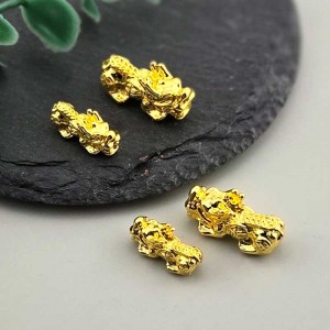 비즈팡 [PM-9-01]메탈펜던트 재물운 금전운 황금비휴 통과형 16/21mm 2종 골드엔틱 ,1개