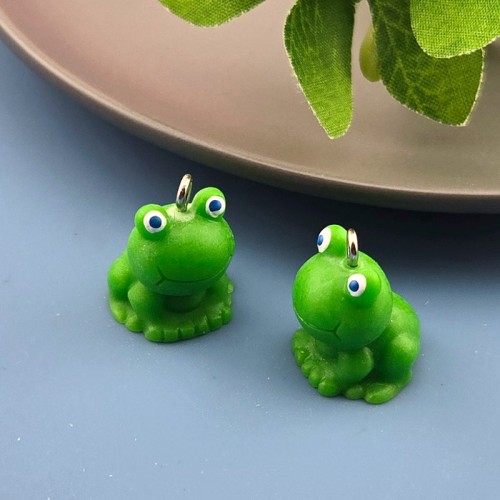 비즈팡 [PB-1-03]아크릴펜던트 청개구리고리형 14x18mm ,1개