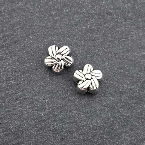 비즈팡 [PM-1-02]메탈펜던트 엔틱바람개비꽃통과형 6mm (내경1mm) ,1개