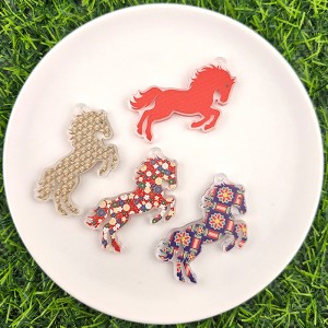 비즈팡 [PB-4-83]아크릴펜던트 2026년붉은말의해 적토마 36x48mm 붉은말펜던트 (키링용) ,1개