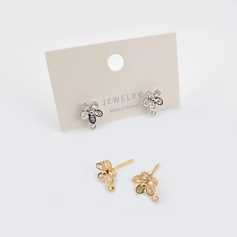 비즈팡 [EP-002-05]귀걸이 큐빅다섯꽃잎포스트 8.5x11mm 무니켈침 고무클러치 ,1쌍(2개)