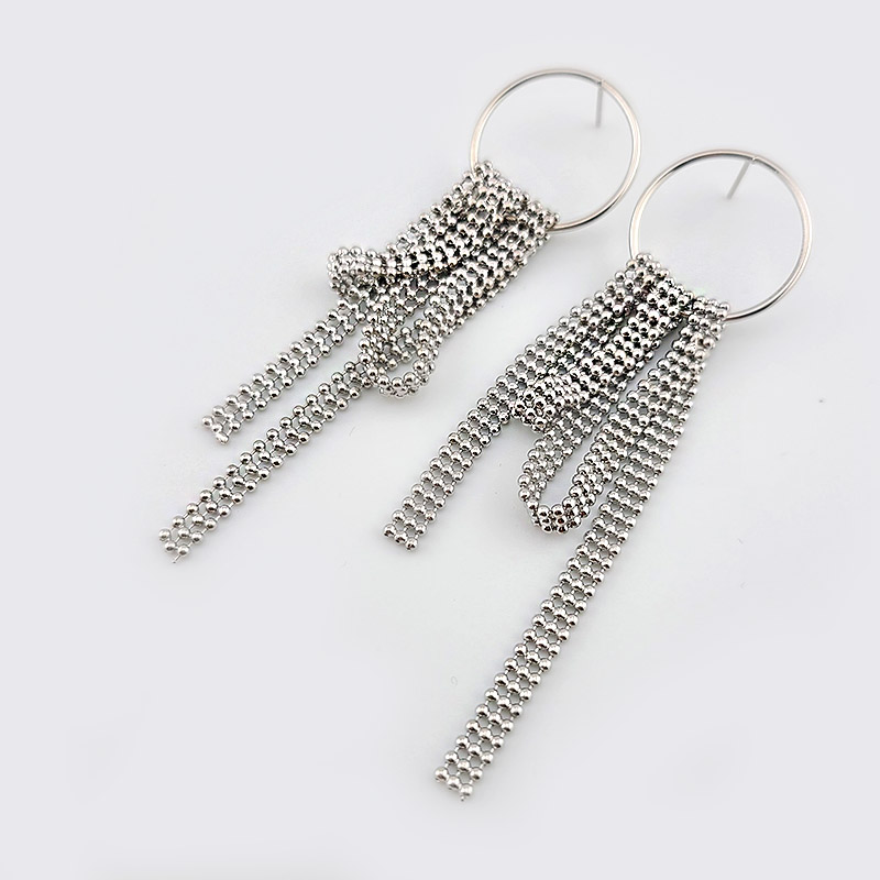 비즈팡 [EP-002-09]귀걸이 체인리본롱포스트 3단군번 23x85mm 무니켈침 OR 고무클러치 ,1쌍(2개)