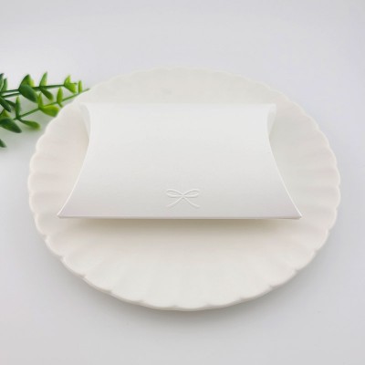 비즈팡 [Z-30-11]선물포장 반달상자 소 10x7.5cm 화이트 리본 ,1팩(50개)