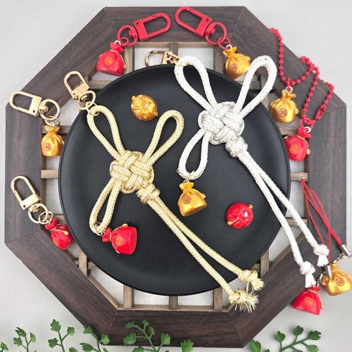 비즈팡 [DIY키링] 새해 선물로 좋은 황금복주머니 키링 #황금복주머니펜던트 #동심결매듭 #전통매듭키링